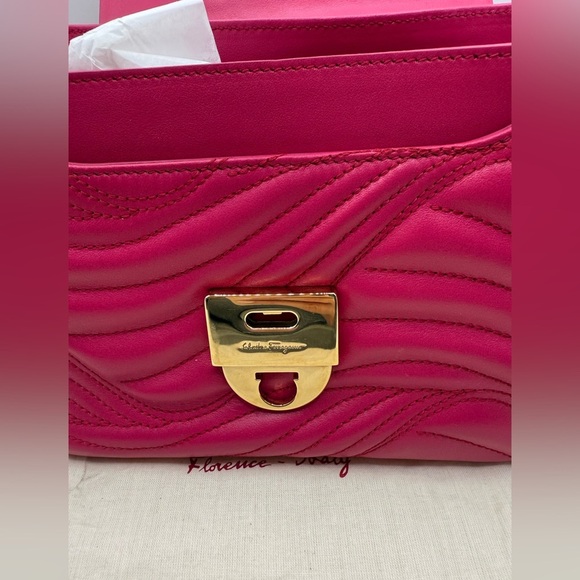 Pink Salvatore Ferragamo quilted Lexi shoulder bag - Picture 13 of 14